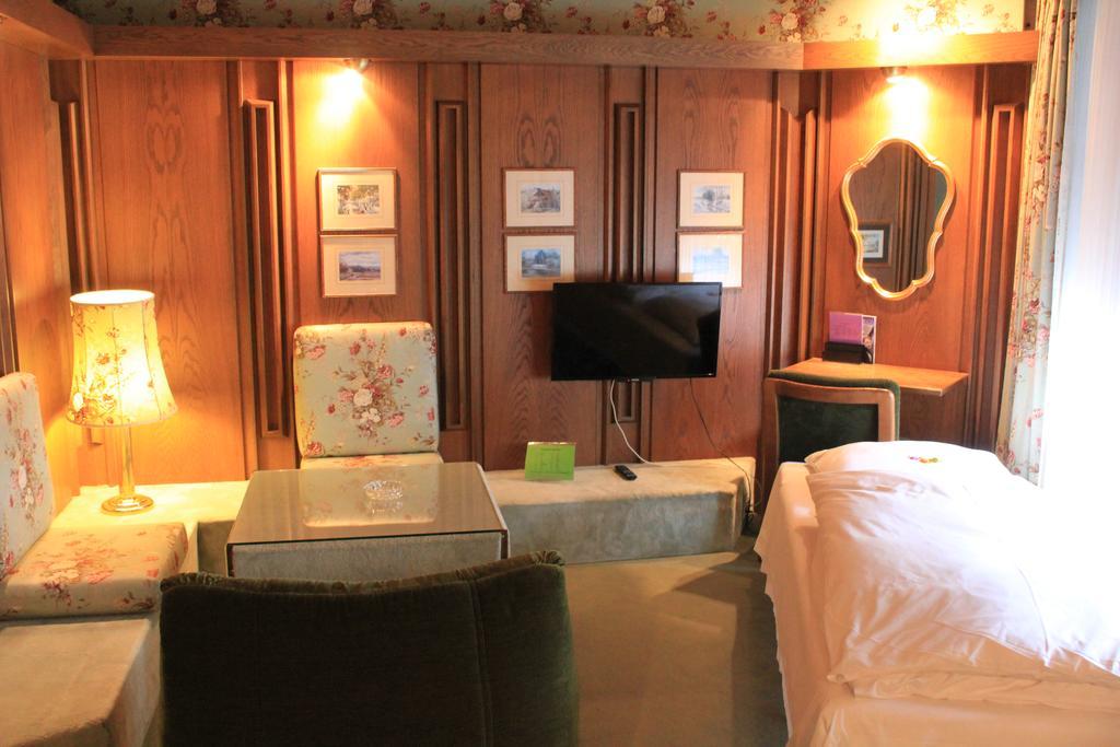 Spahr Hotel