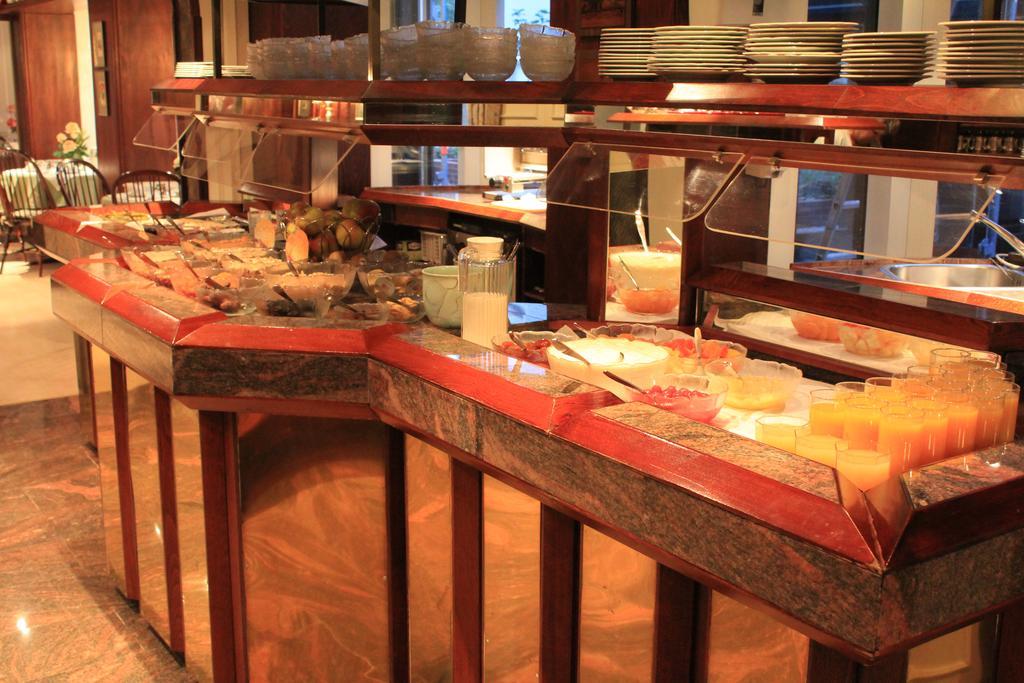 Spahr Hotel 3*